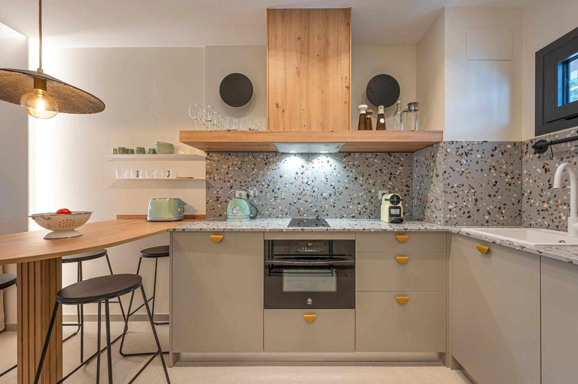 Newly Renovated In Golden Mile W/ Pool Lägenhet Marbella
